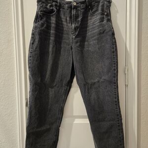 Women's American Eagle Strigid Black Jeans. Size 16 Short.